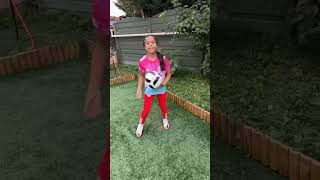 Ma sœur est trop forte au foot ronaldo messi mbappe football [upl. by Kahler]