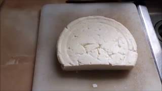 Faire cheddar  Fermette Familiale Les Biscornus [upl. by Caldwell804]