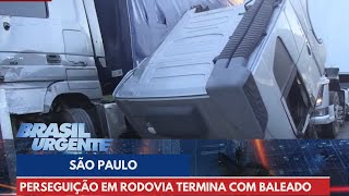 Perseguição em rodovia de SP termina com bandido baleado [upl. by Raasch]