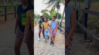 El baile más contagioso viralvideo video comedy [upl. by Nae178]