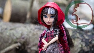 Обзор куклы распаковка Cerise Hood Красная шапочка [upl. by Shoshanna]