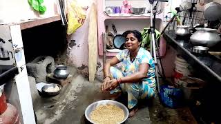 kitchen Mein Satara ka masala milate Hue mohim karte hue masti time [upl. by Harmon]