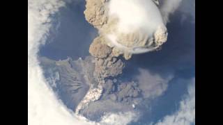 Sarychev Peak eruption on 12 June 2009 [upl. by Kirrad]