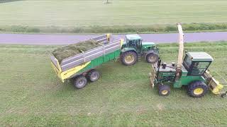 Ensilage dherbe 2020 John Deere 5830 [upl. by Eus]