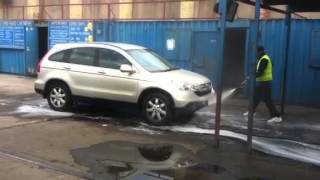 Touch free car wash uk wwwvizlocouk [upl. by Eidoow698]