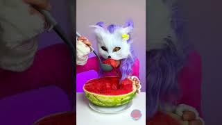 Wie essen Katzen Wassermelonen 🍉 [upl. by Rramel]