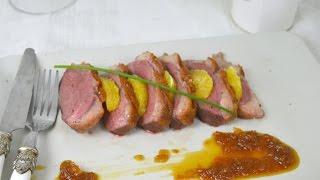 Magret de pato con salsa de naranja Plato de fiesta [upl. by Zitvaa426]