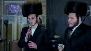 A Yidishe Mame  Duet by the stars of Shira Choir with Freilach Band  היידישע מאמע [upl. by Gairc]