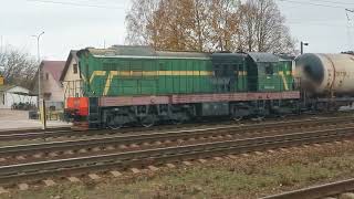 Тепловоз ЧМЭ33339 на ст Михановичи  ЧМЭ33339 on the Mikhanovichi station [upl. by Jarrow]