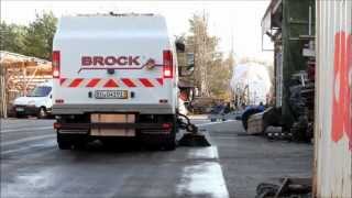 BROCK SL140 AMT Kompaktkehrmaschine  Compactsweeper [upl. by Kermie]