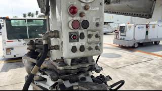 Boeing B777F nose landing gear [upl. by Questa]