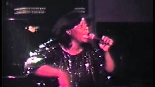 LOLEATTA HOLLOWAY  RUNAWAY  LIVE [upl. by Missak]