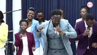 Mwayenera kulandira ulemu  Word Alive Praise Team Blantyre Malawi [upl. by Jasisa]