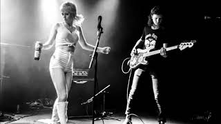 Amyl And The Sniffers  Big Dreams [upl. by Lindo]