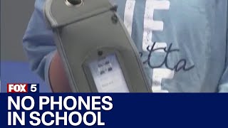 Whats Yondr Georgia schools embrace nophone policy  FOX 5 News [upl. by Hultin]