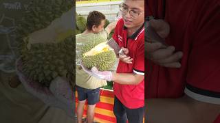 The most famous durian master in Malacca [upl. by Etakyram]