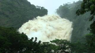 Cachoeira da Fumaça em AlegreES [upl. by Ayekim]