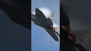 Worlds Strongest Roar F22 Raptor The moment when it showed its best maneuverability [upl. by Seditsira]