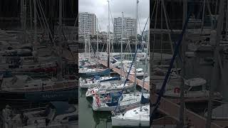 Boulognesurmer marina at low tide pydewsail sailing travel yachtlife yachting [upl. by Dnomad]