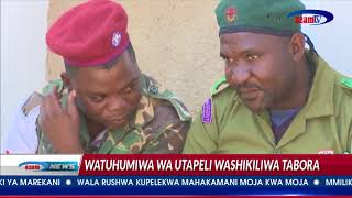 Wakamatwa wakijifanya maafisa wa JWTZ na Polisi [upl. by Wynny]