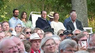 Prince Carl Philip and Princess Sofia and the Royal Family at Niklas Strömstedt concert [upl. by Ardnoik594]