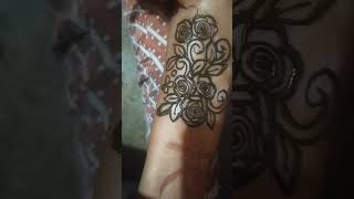 Simple mehndi tricksmehditrick ytshortsyoutubeshortsviralvideoshortsfeedshort [upl. by Lakim599]