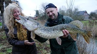 Matze Koch Hechte mit Plötzen  Matzes Mätzchen 102017 [upl. by Heise]