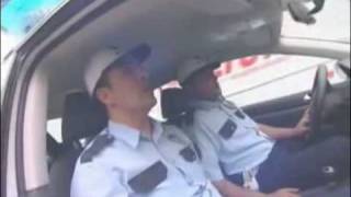 Polis Ahmet ŞENGÜL  Hız Yapma klip [upl. by Lyrrehs]