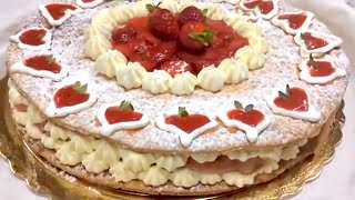 TORTA DIPLOMATICA ALLE FRAGOLE ricetta facile con Pasta Sfoglia e Savoiardi TUTTI A TAVOLA [upl. by Sessilu]