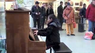 11 year old George plays incredible Beethoven quotWaldsteinquot Sonata at the train station [upl. by Jen]