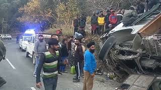 One injured in road accident in Kishtwar [upl. by Aryamo]