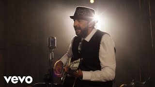 Juan Luis Guerra 440  Muchachita Linda [upl. by Nnylyaj]