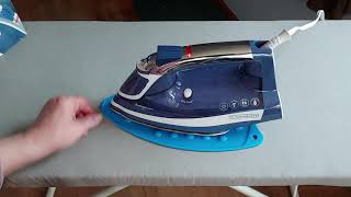 Black  Decker OneStep Steam Iron Review MODEL IR18XS [upl. by Stclair]