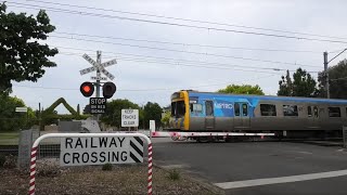 Fawkner Cemetery Road Hadfield Vic  Metro Railway Crossing [upl. by Ethelda]