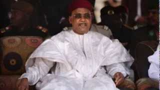 wakar Mahamadou Issoufou Niger president 2016 [upl. by Dyana]