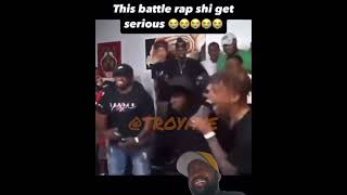 Who wins this battle viral funny [upl. by Bogosian]