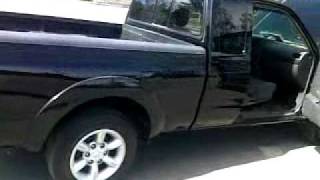 Nissan Frontier 4x2 standard 4 cilindros 2003 [upl. by Eeram]