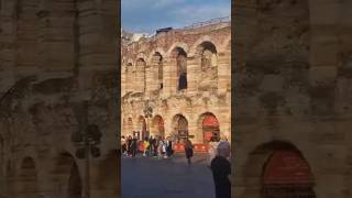 El Arena de Verona o Coliseo de Verona fue inaugurado en el siglo I Italia 20SET2024 [upl. by Bluh]