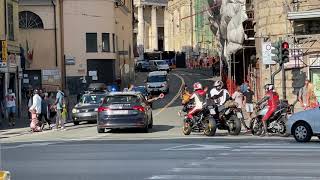 CARABINIERI Fiat Tipo in Sirena e con Paletta ad Alta Velocità [upl. by Marlyn30]