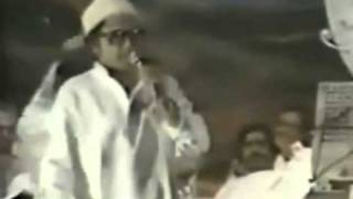 KISHORE KUMAR LIVE IN CONCERT Manzilain Apni Jagha Hai Raaste Apni Jagah  Sharabi [upl. by Maggi661]