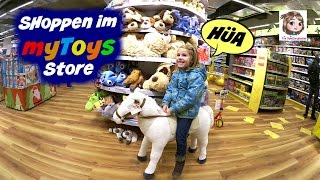 SHOPPEN IM MYTOYS Store in Hamburg 🎁 Was darf sich Hannah aussuchen [upl. by Eidderf]