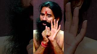 Ramdev Baba ने किया Free में Thyroid Test shorts ramdev ramdevbaba ramdevbabayoga swamiramdev [upl. by Nnayhs771]