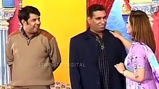 Best Of Nasir Chinyoti and Nargis With Naseem Vicky Stage Drama Comedy Funny Clip  Pk Mast [upl. by Nomaj]