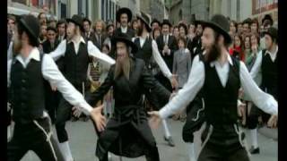 La Danse de Rabbi Jacob  By Joli Papa [upl. by Namlak]