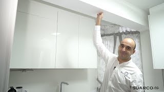 Cocina pequeña blanca en U  6 m2  sin tiradores y silestone blanco zeus [upl. by Dru382]