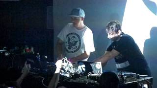 MODESELEKTOR playing SUCKER PIN  INSTITUBES 7 ANS  100410 [upl. by Bedwell]