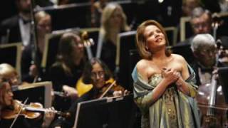 Renee Fleming  quotLascia chio piangaquot [upl. by Ajssatsan]