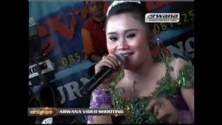 Revansa Bergoyang Bersama Fitri Enjelina quotKediri singaporequot [upl. by Ynnavoj478]