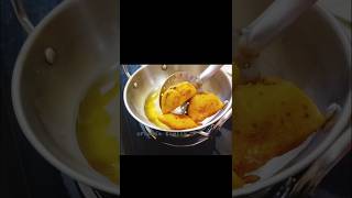 Beguni Recipe Bengali Tele bhaja মুচমুচে বেগুনি রেসিপি  বেগুনি কি ভাবে বানায়shorts [upl. by Older]