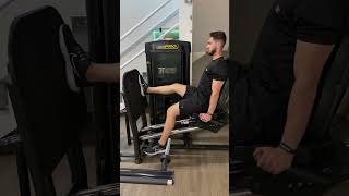 Leg Press com 440kg [upl. by Naugan]